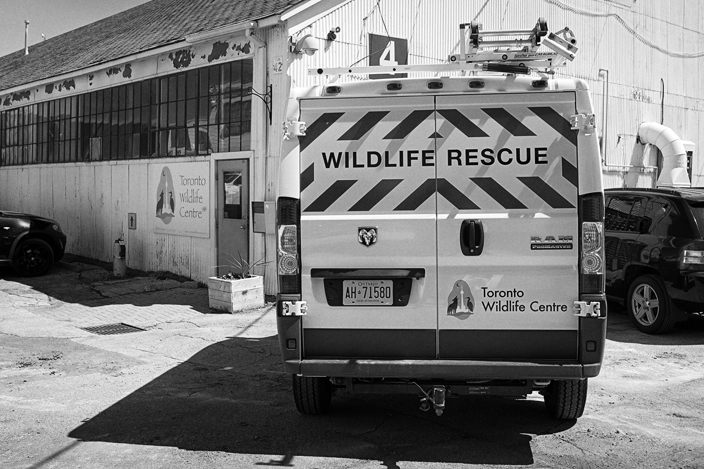 A van with a sign on it reading "Wildlife Rescue" at the Toronto Wildlife Centre